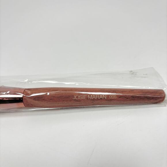 Josie Maran Vibrancy Foundation Brush 005 Full Size 6.75" Makeup Brush NEW - Picture 4 of 5